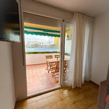 Apartamento Con Parquing Zona Centro *